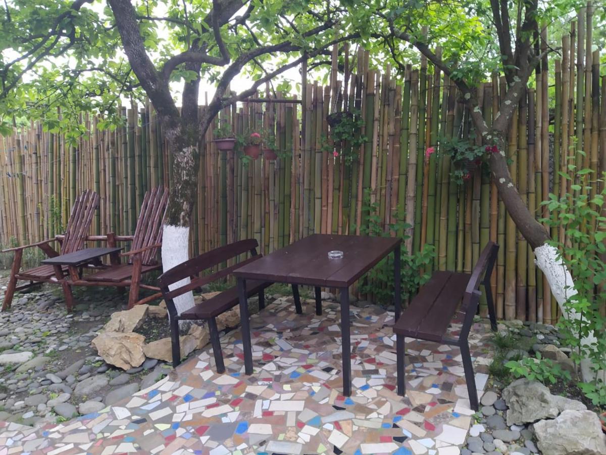Guest House Lev Pizunda Esterno foto
