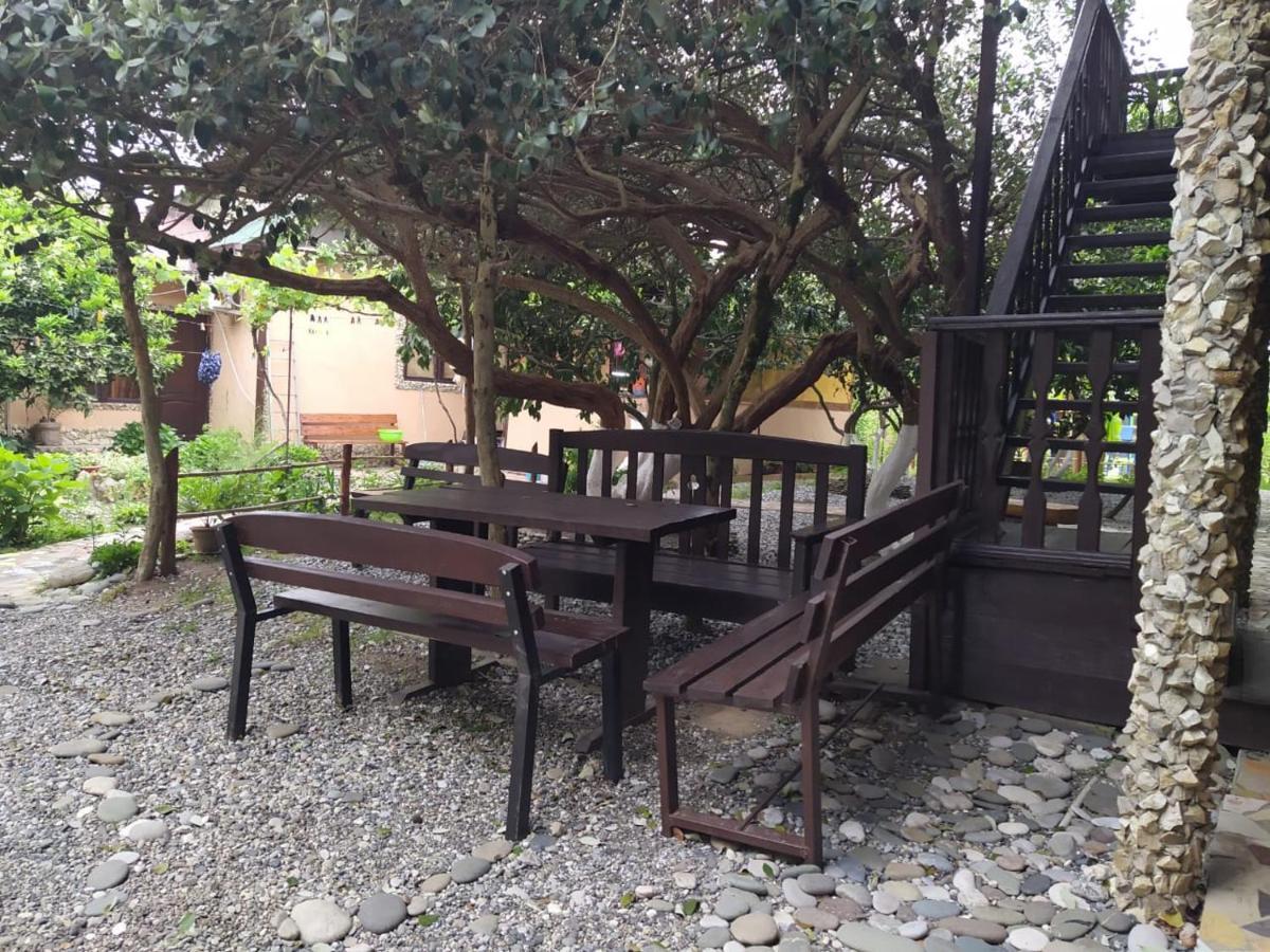 Guest House Lev Pizunda Esterno foto