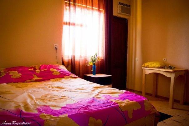 Guest House Lev Pizunda Esterno foto